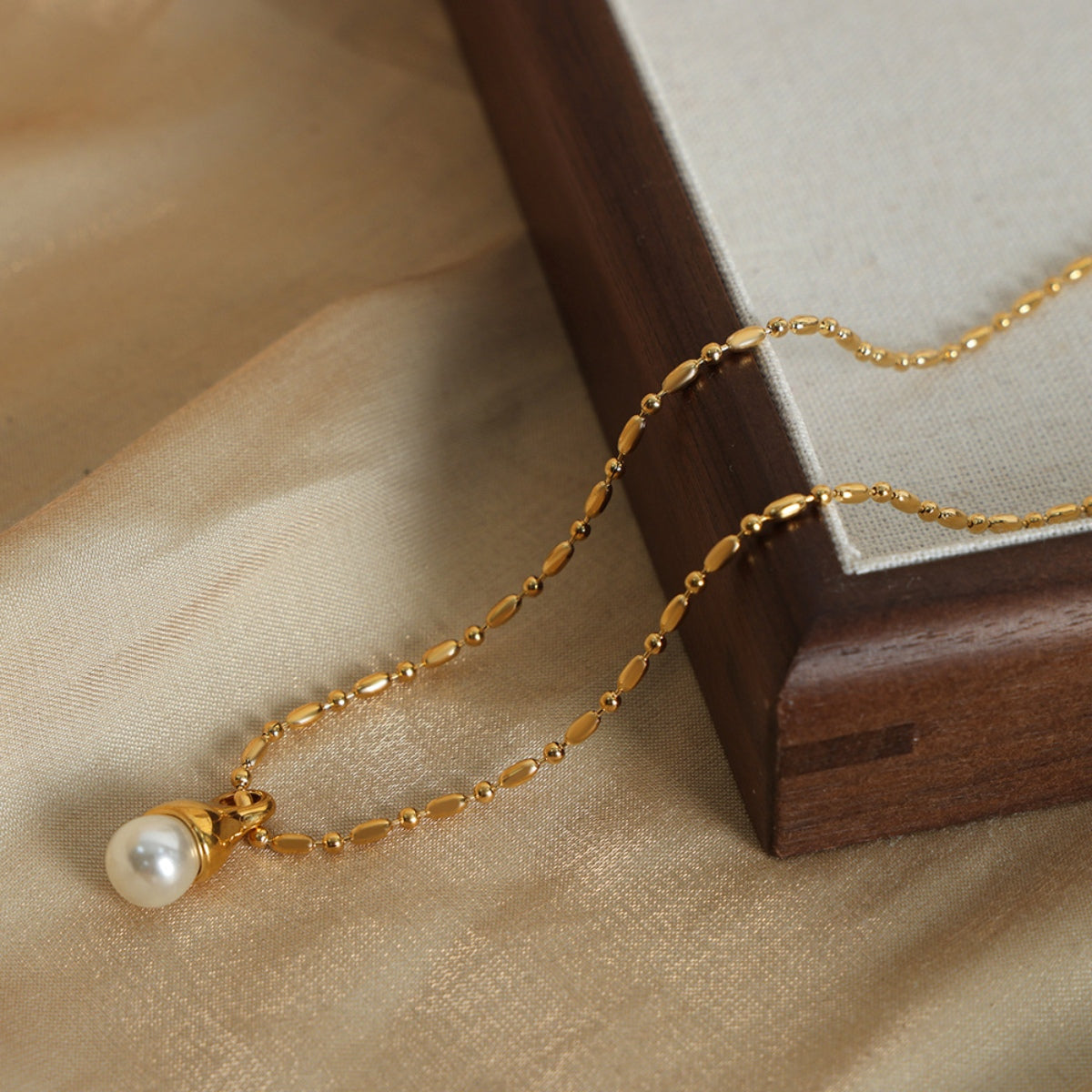 Pearl Pendant Necklace
