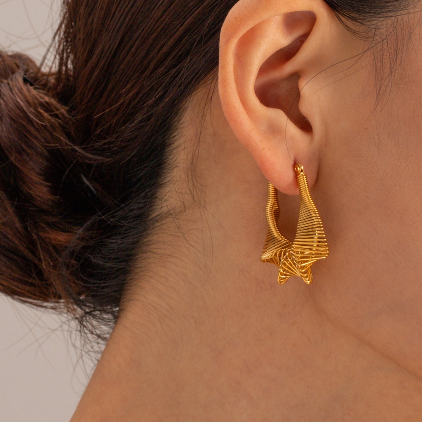 Broken Love 
18K Gold-Plated Earrings