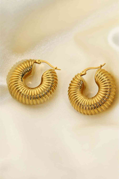 18K Gold-Plated Ribbed Hoop Earrings